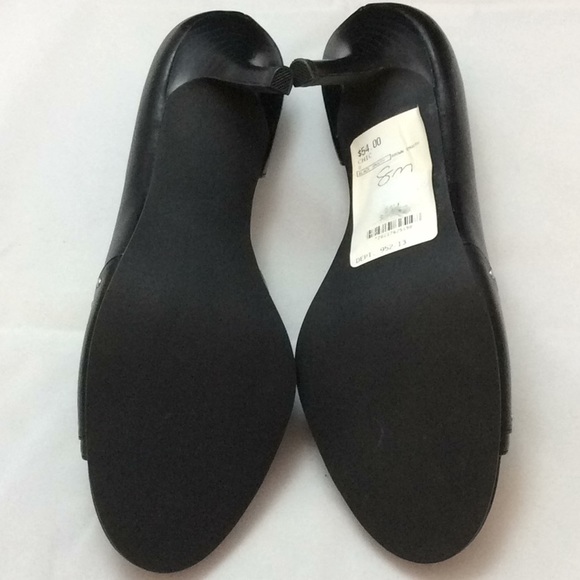 Women’s black rampage heels size 8M - Picture 5 of 7